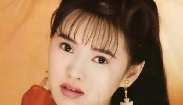 安泰证券 秦昊被骂软饭男十年，却凭演技逆袭，伊能静婚姻幸福吗？
